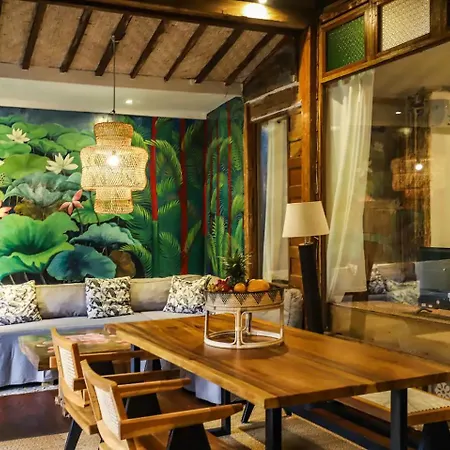 Nicely-Decorated Compact Villa With Plunge Pool Ubud  Exterior photo
