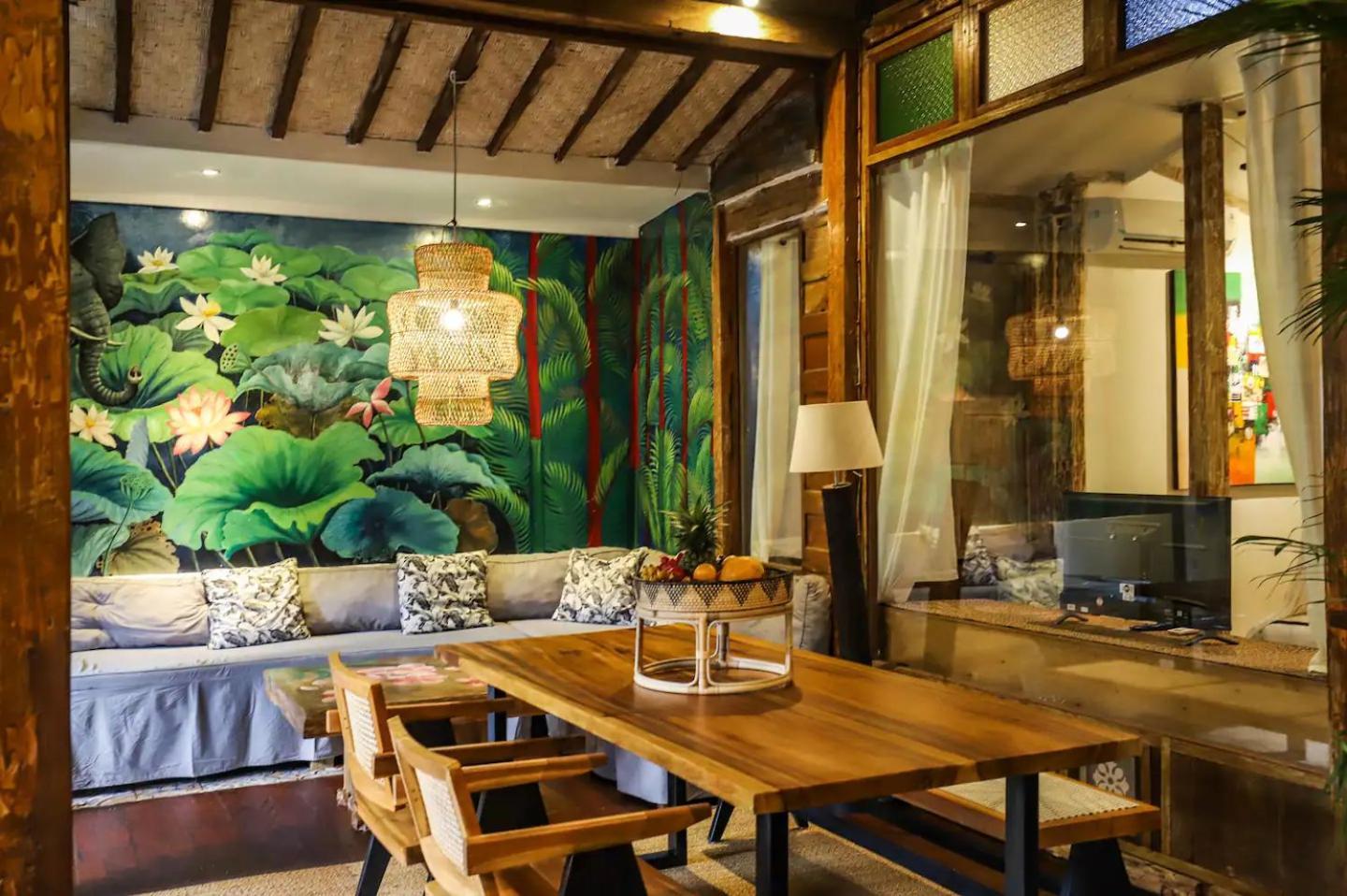 Nicely-decorated Compact With Plunge Pool * Ubud (Bali)